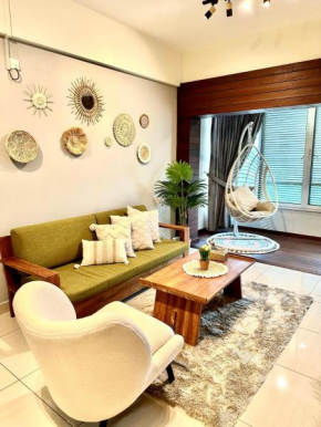 Midori Mount Austin JB Cozy Warm stay 6 to10pax Near Aeon Ikea